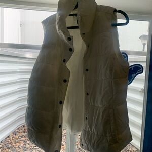 Old Navy Puffer Vest
